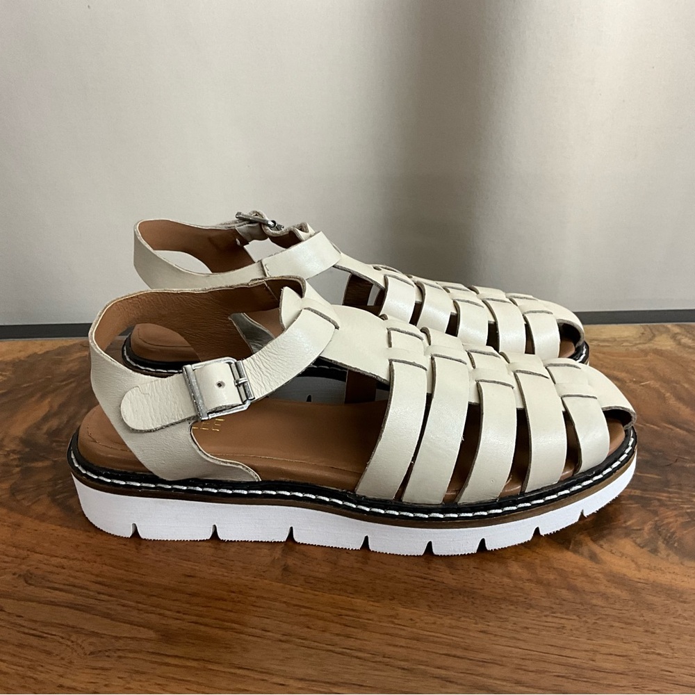 Roolee Beige Leather Fisherman’s Sandal, New in Box - Picture 3 of 8